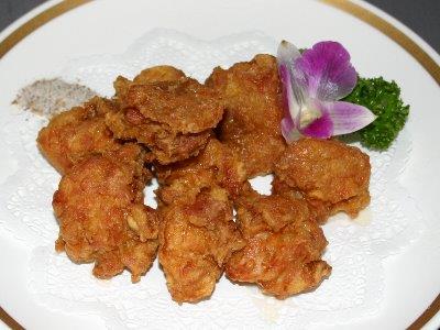 鶏ももの唐揚げ